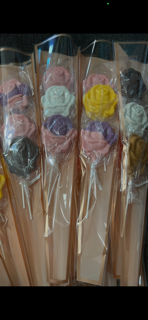 Wrapped flower chocolate suckers ready for gifts